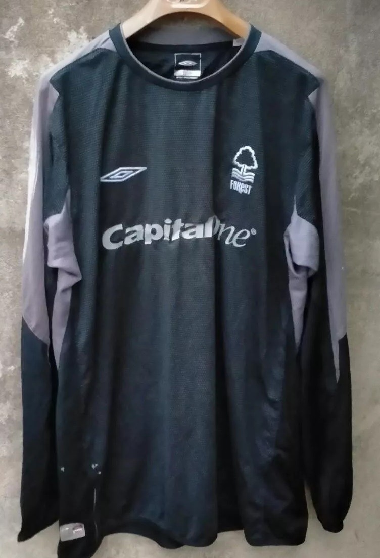 Nottingham Forest 2005-06 GK 1 Kit