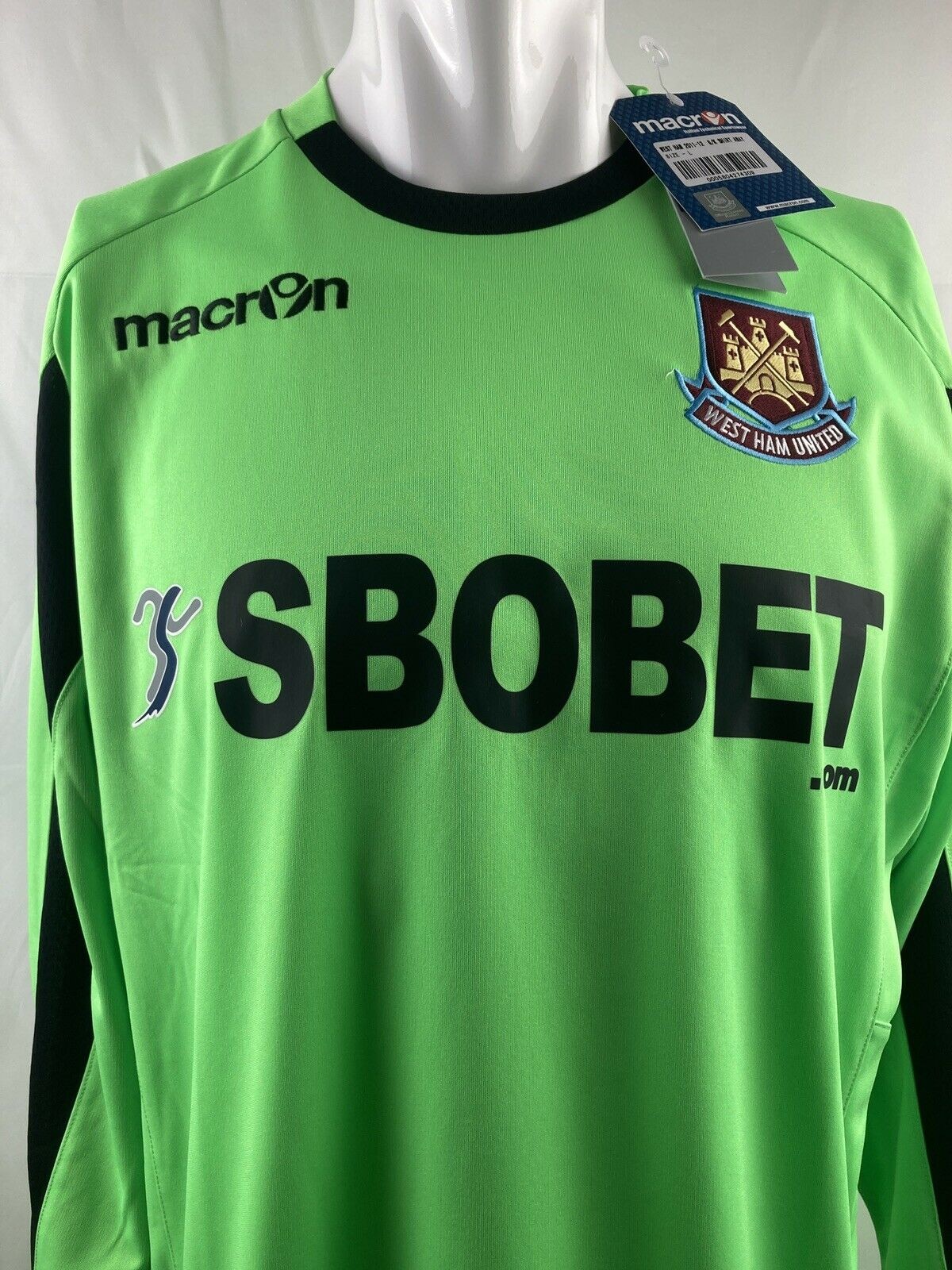West Ham United 2011-12 GK Away Kit