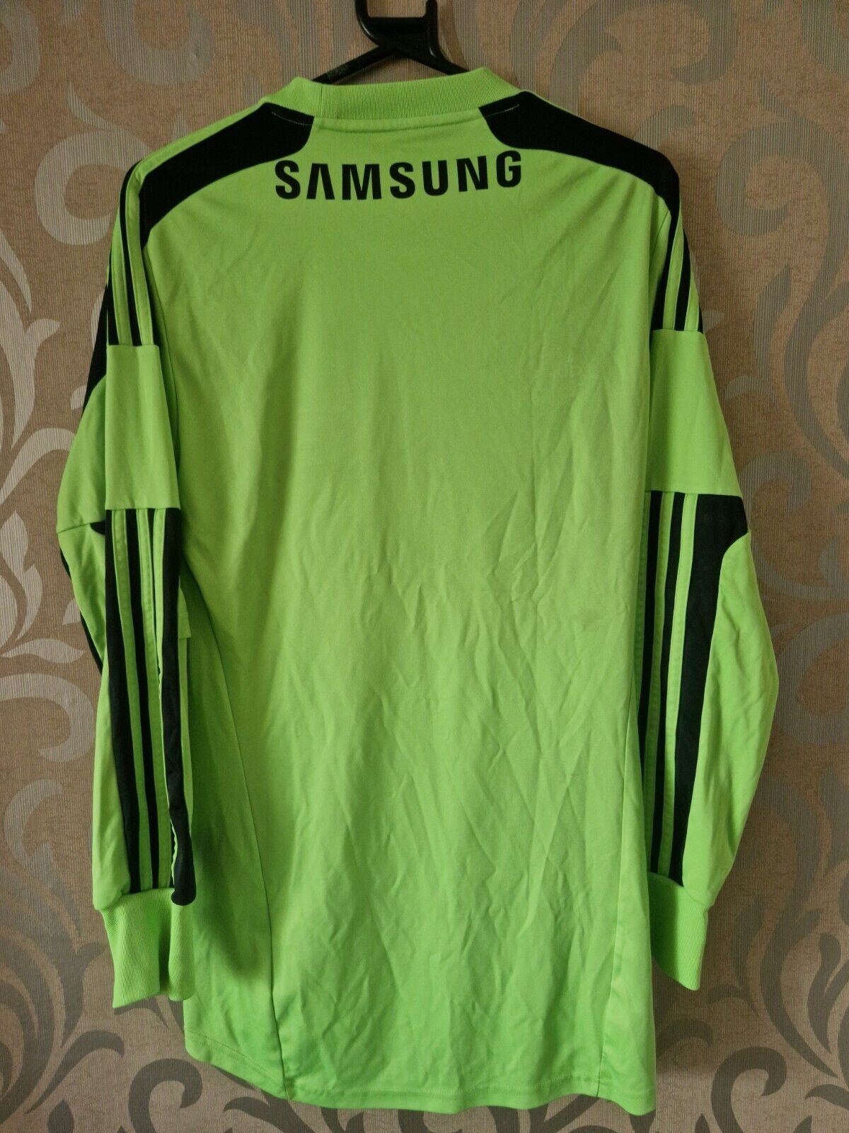 Swindon Town 2013-14 GK 1 Kit