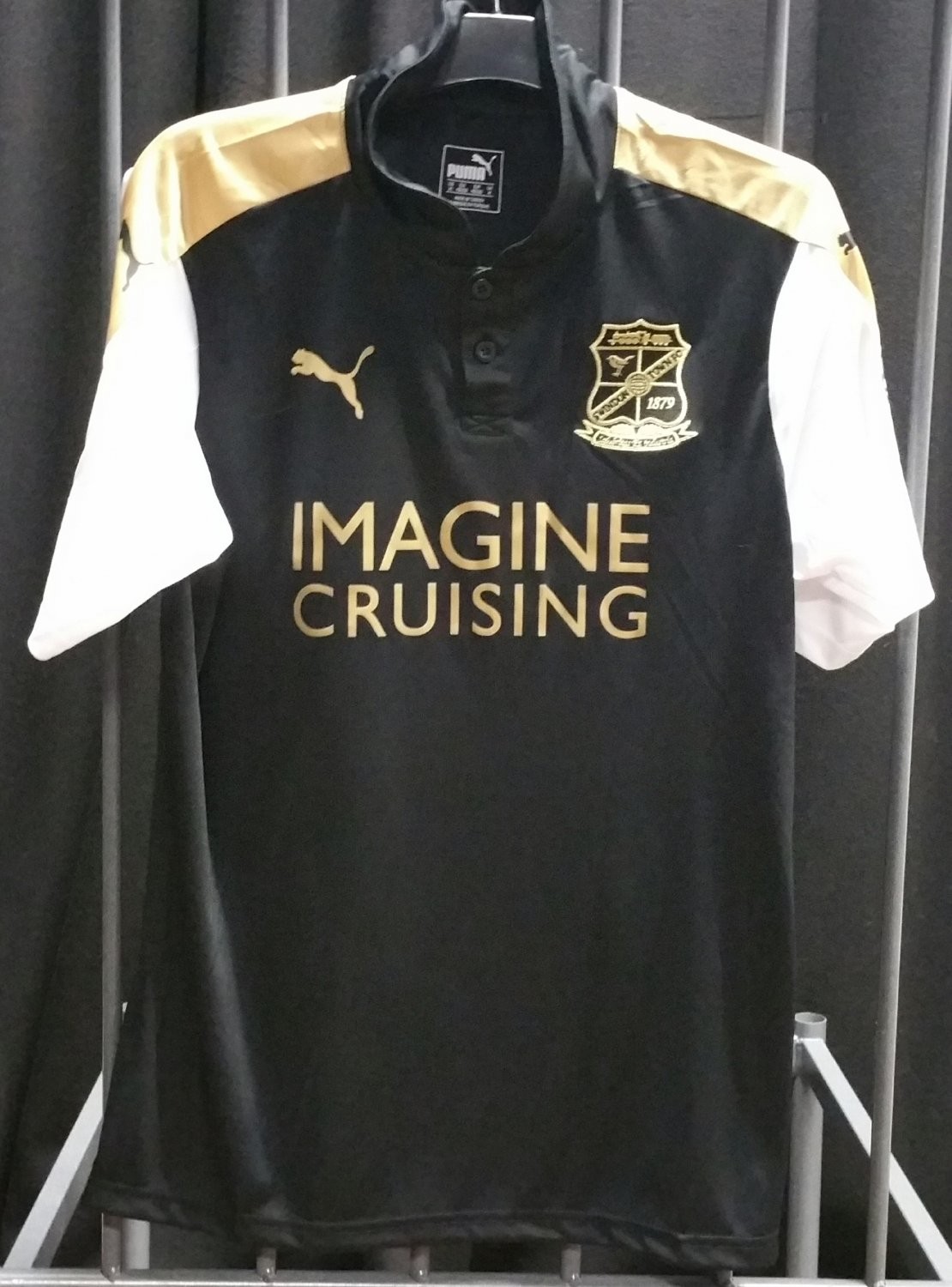 Swindon Town 2015-16 Away Kit