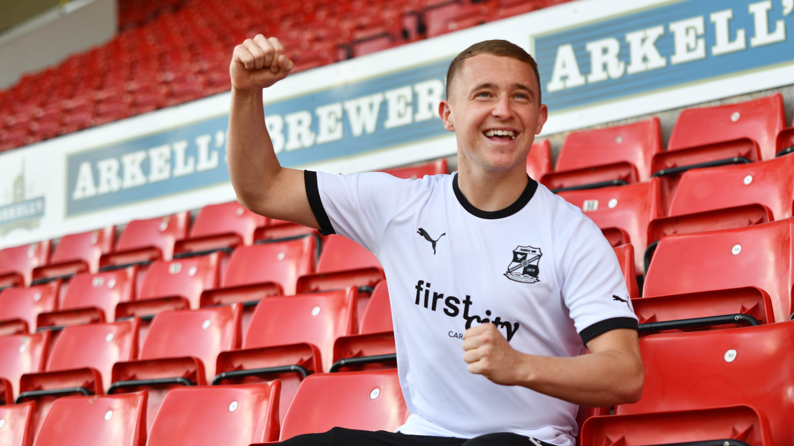 Swindon Town 2022-23 Away Kit