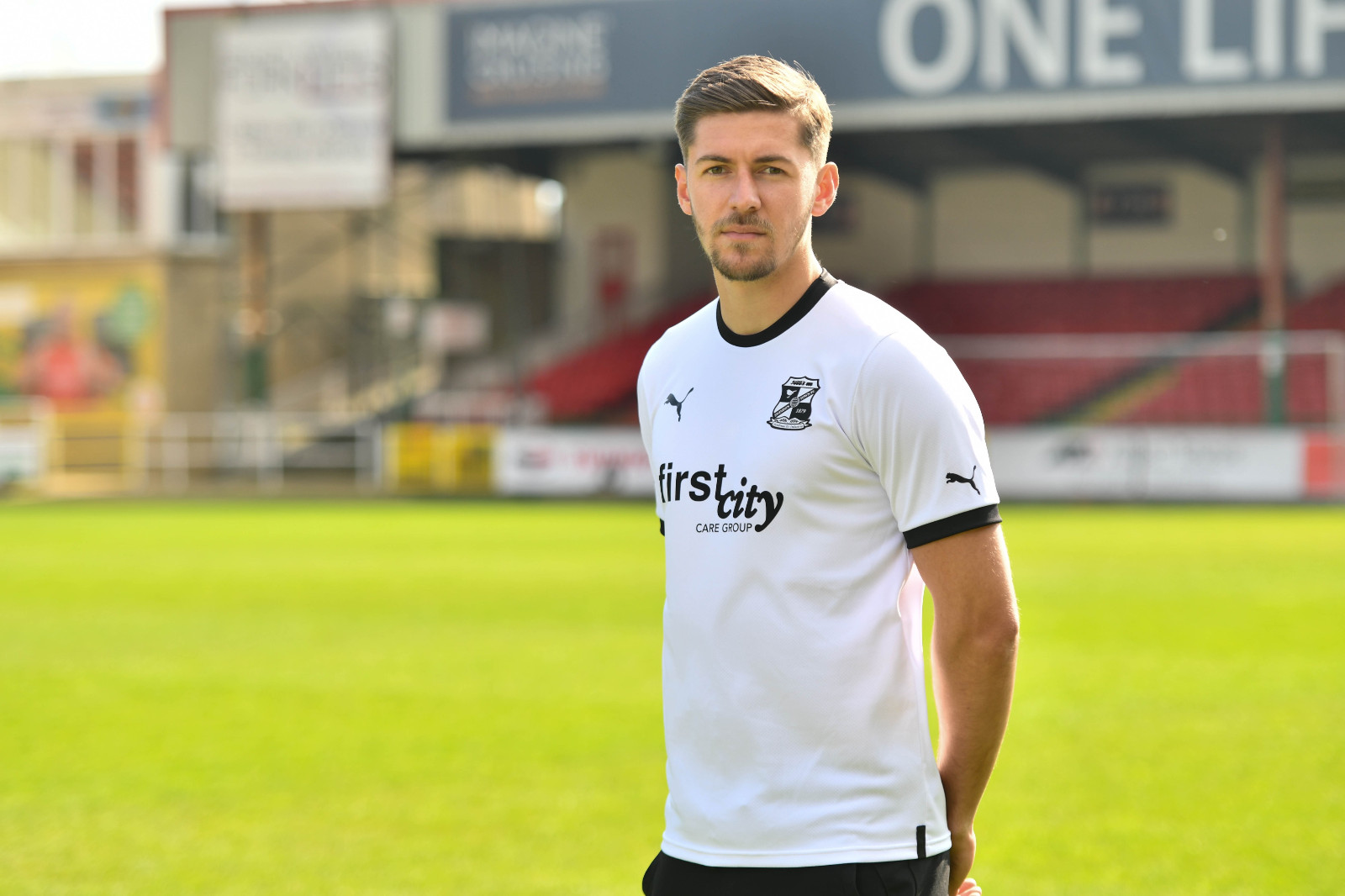 Swindon Town 2022-23 Away Kit