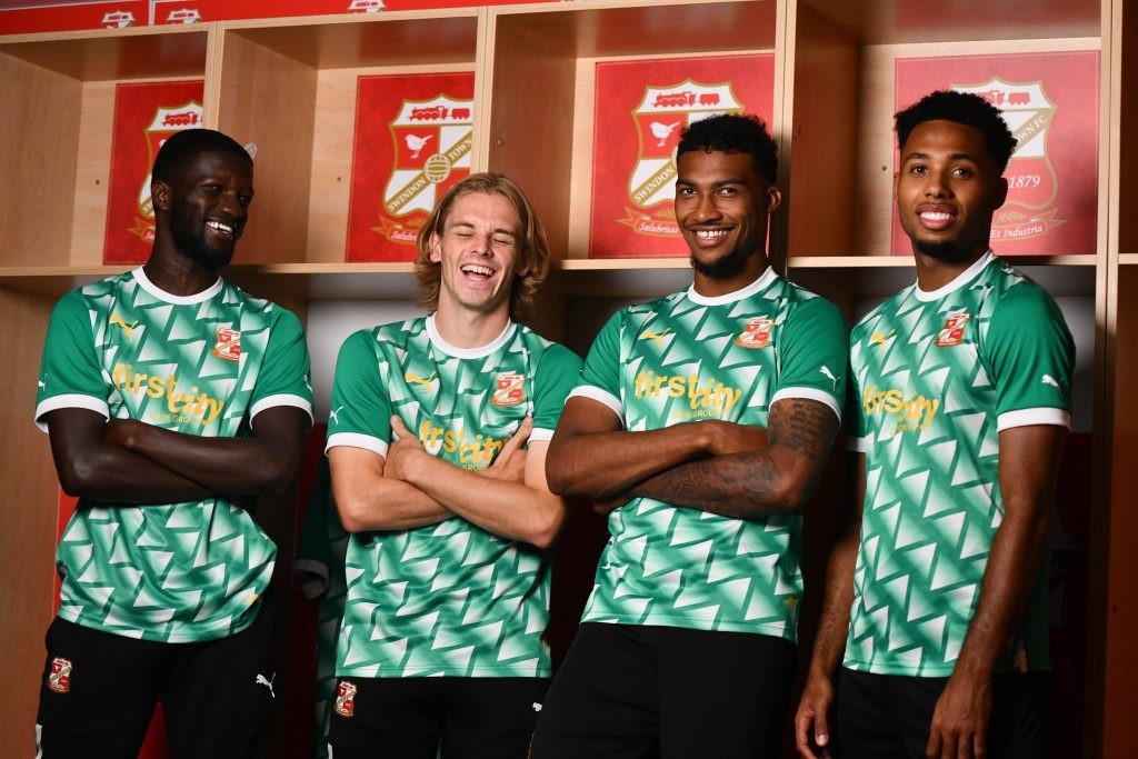 Swindon Town 2022-23 Third Kit