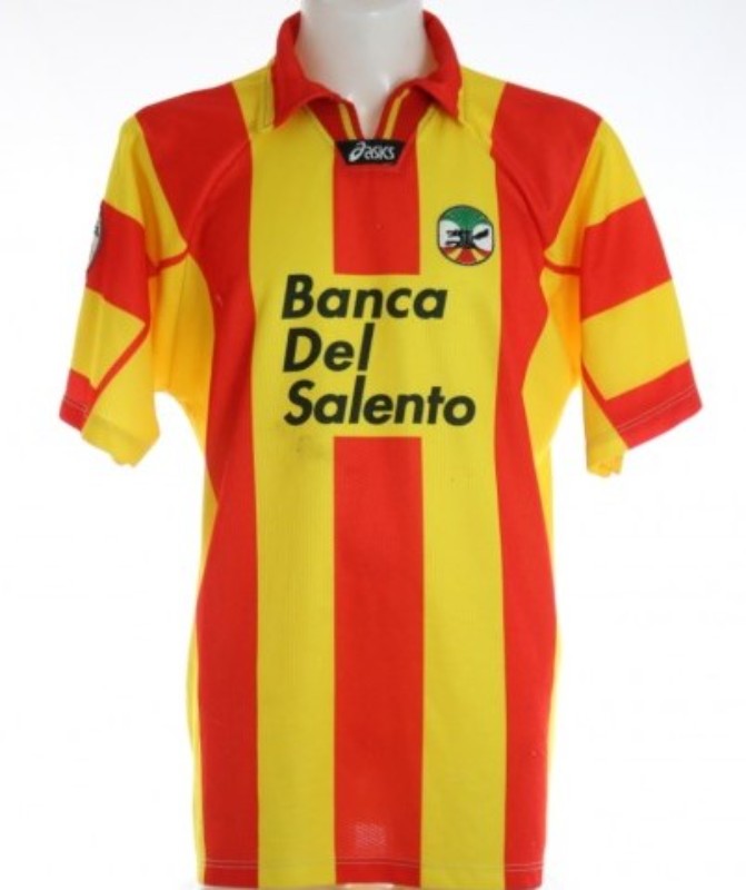 US Lecce 1997-98 Home Kit