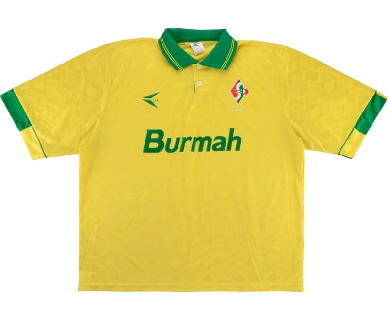 Swindon Town 1994-95 Away Kit