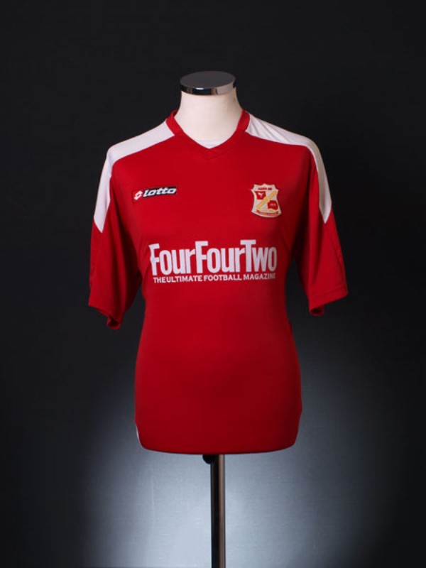 Swindon Town 2008-09 Home Kit
