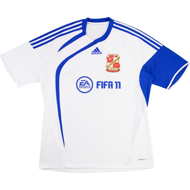 Swindon Town 2010-11 Away Kit