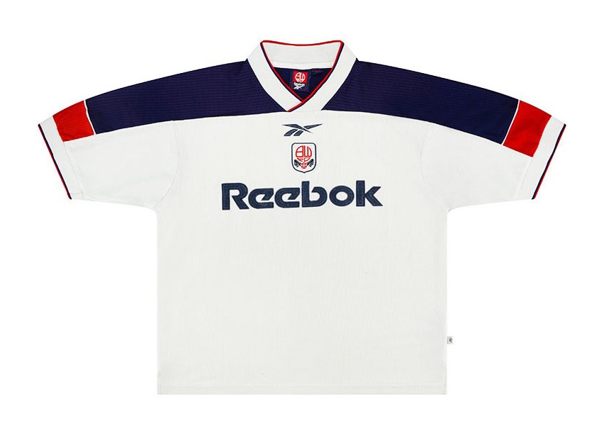Bolton Wanderers 2000-01 Home Kit