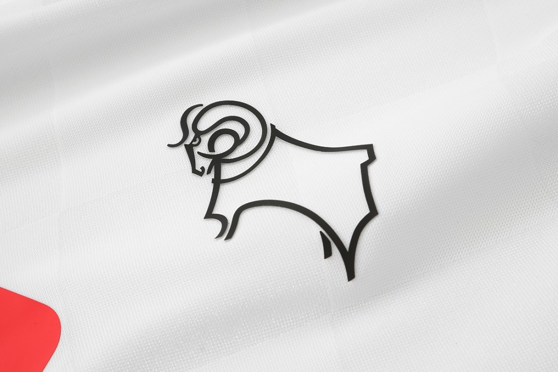 Derby County 2015-16 Home Kit