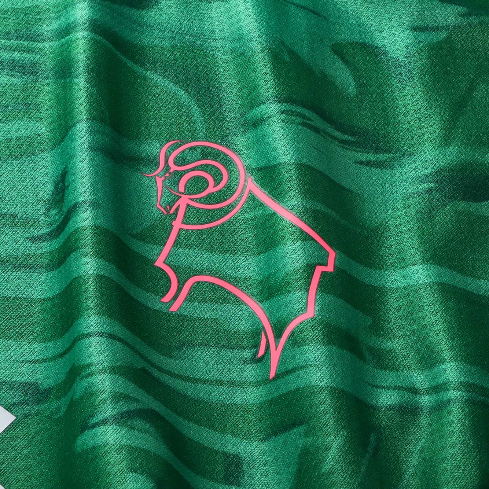 Derby County 2025-26 GK 1 Kit