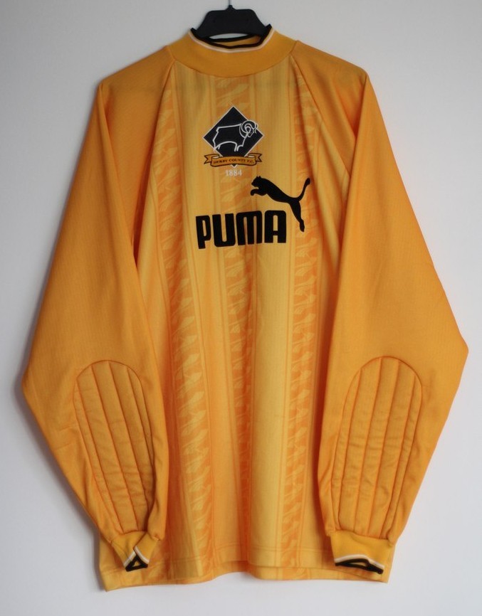 Derby County 1995-96 GK 1 Kit