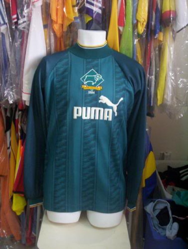 Derby County 1995-96 GK 2 Kit