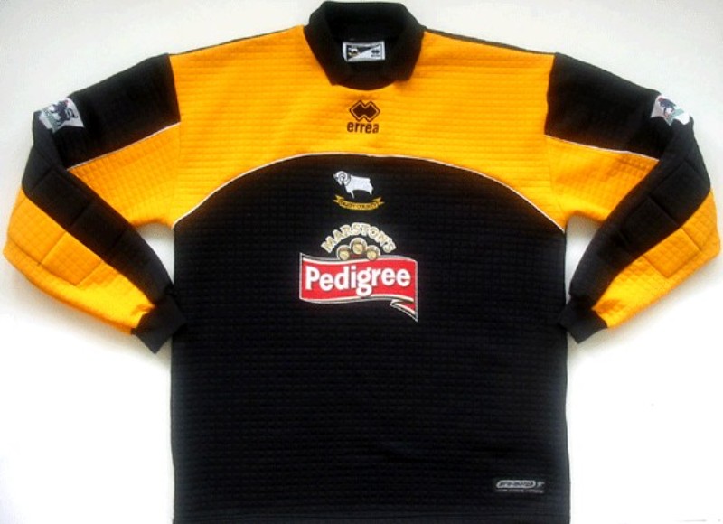 Derby County 2002-03 GK 2 Kit