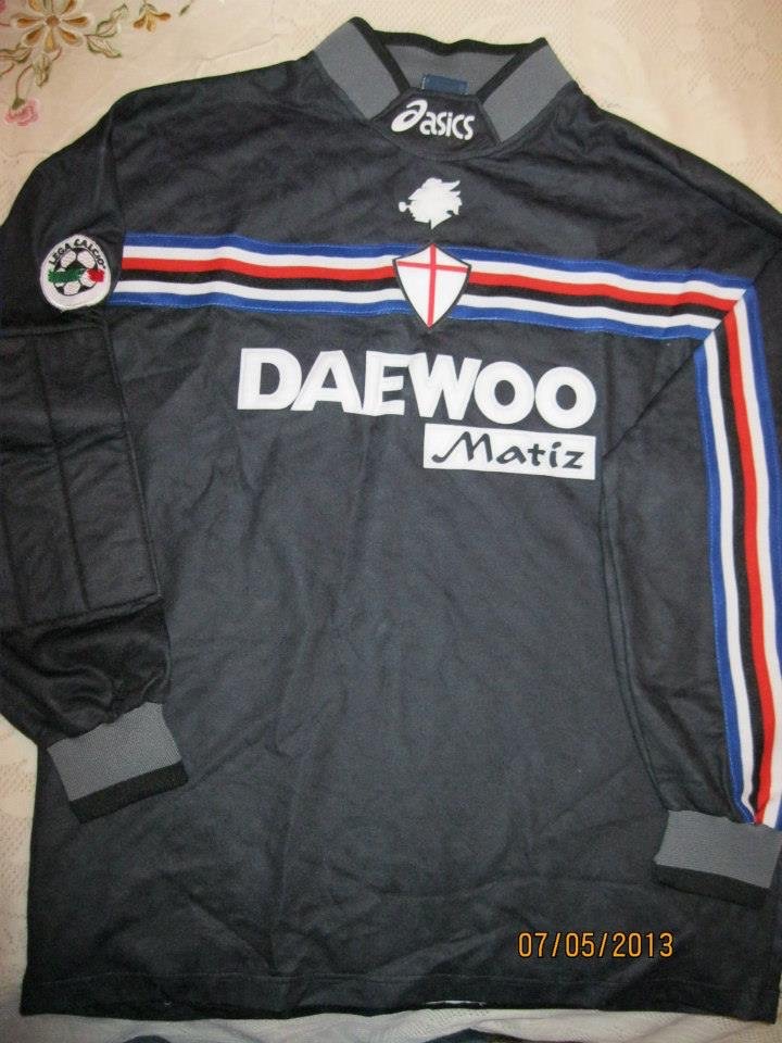 UC Sampdoria 1998-99 GK 1 Kit