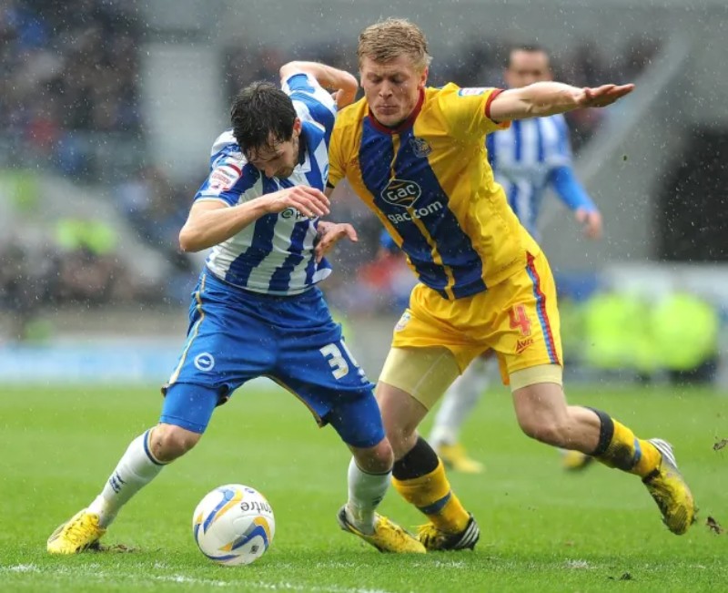 Barnsley FC 2012-13 Makeshift Kit