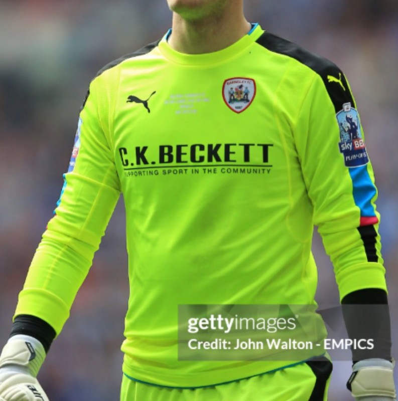 Barnsley FC 2015-16 EFL League One Play-Off Final GK Kit
