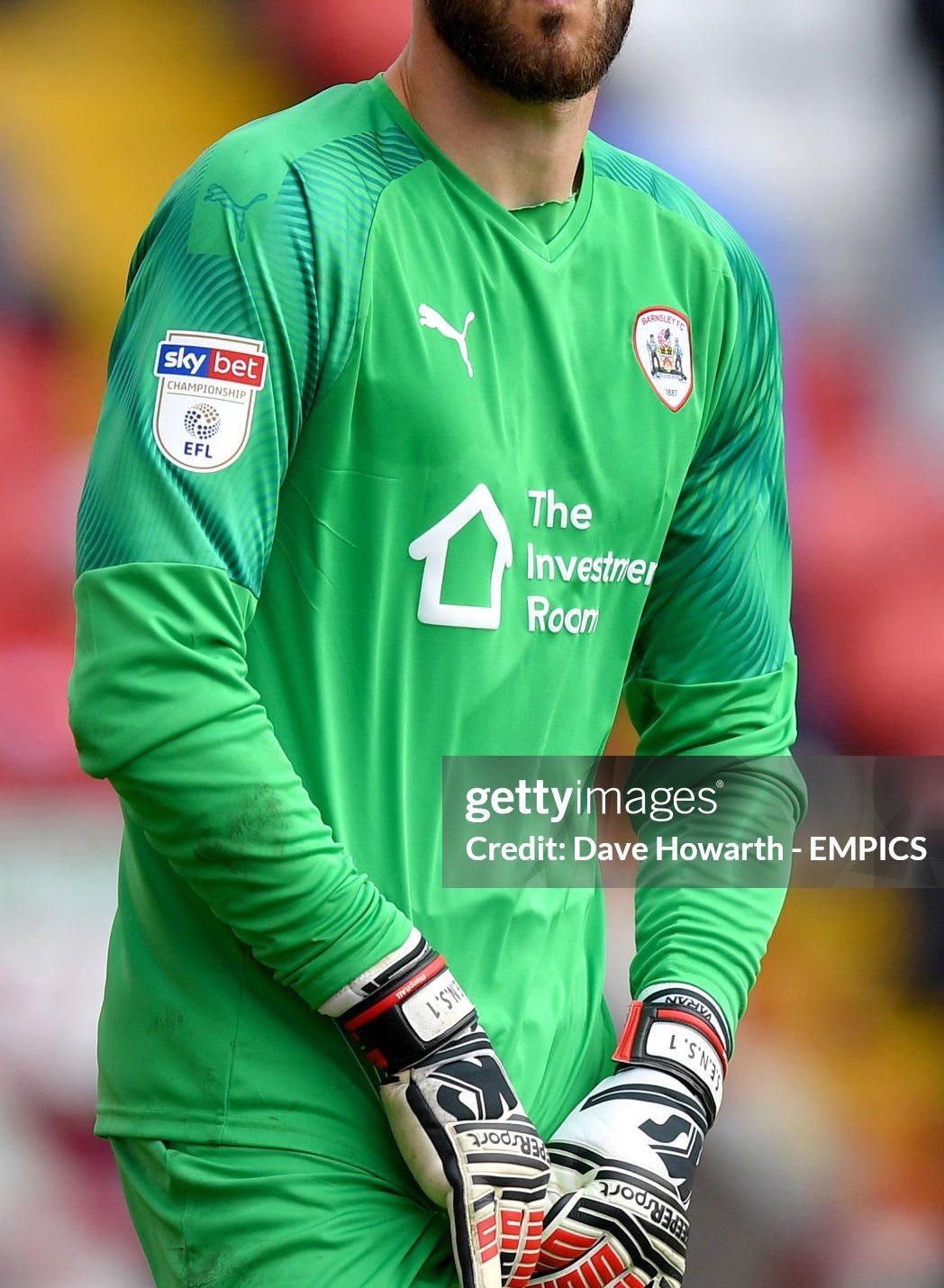 Barnsley FC 2019-20 GK 3 Kit