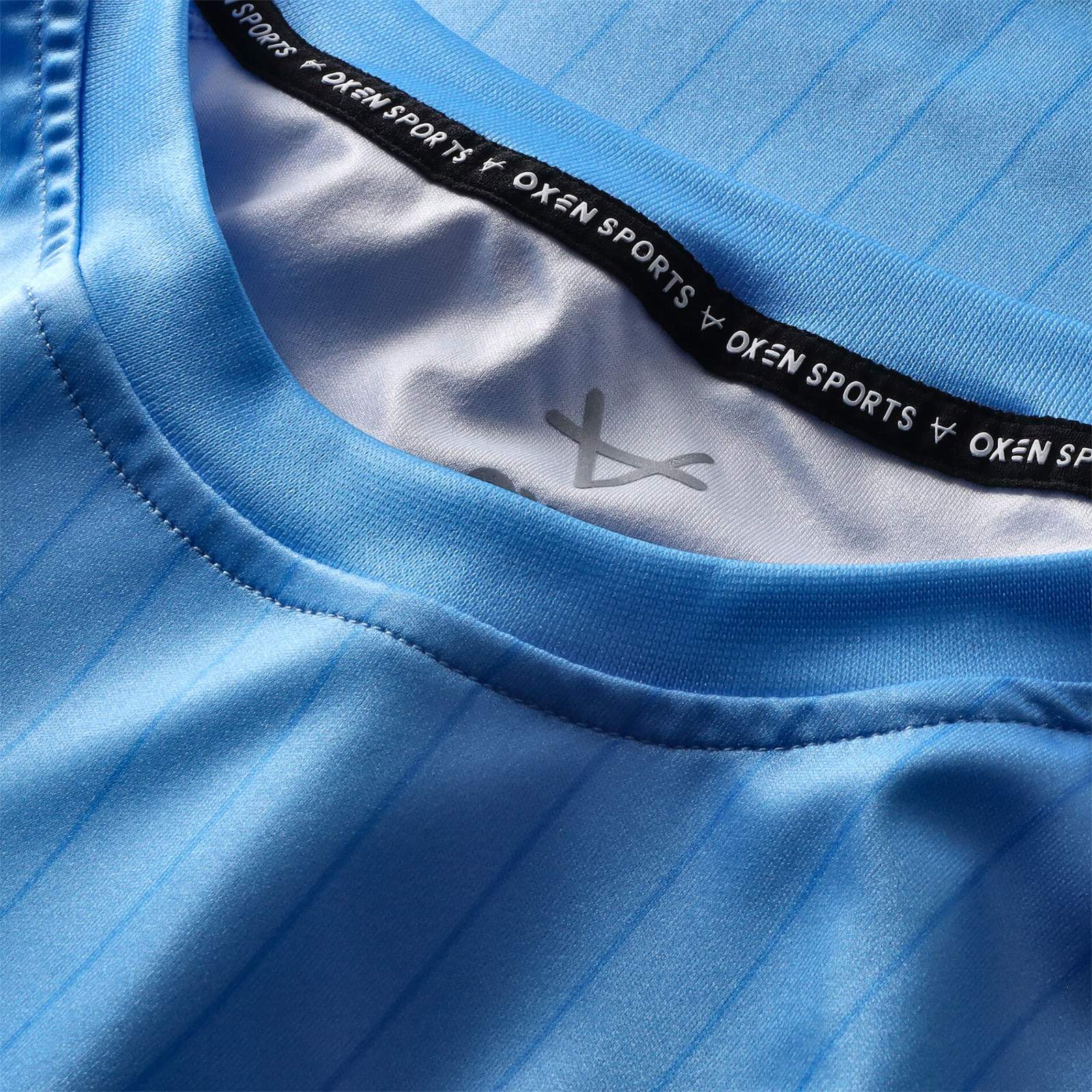 Barnsley FC 2025-26 GK 1 Kit