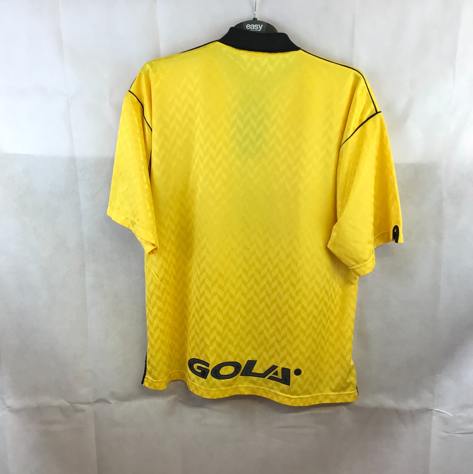 Barnsley FC 1992-93 Away Kit