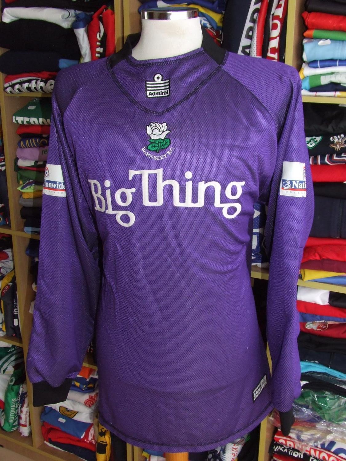 Barnsley FC 2000-01 GK 1 Kit