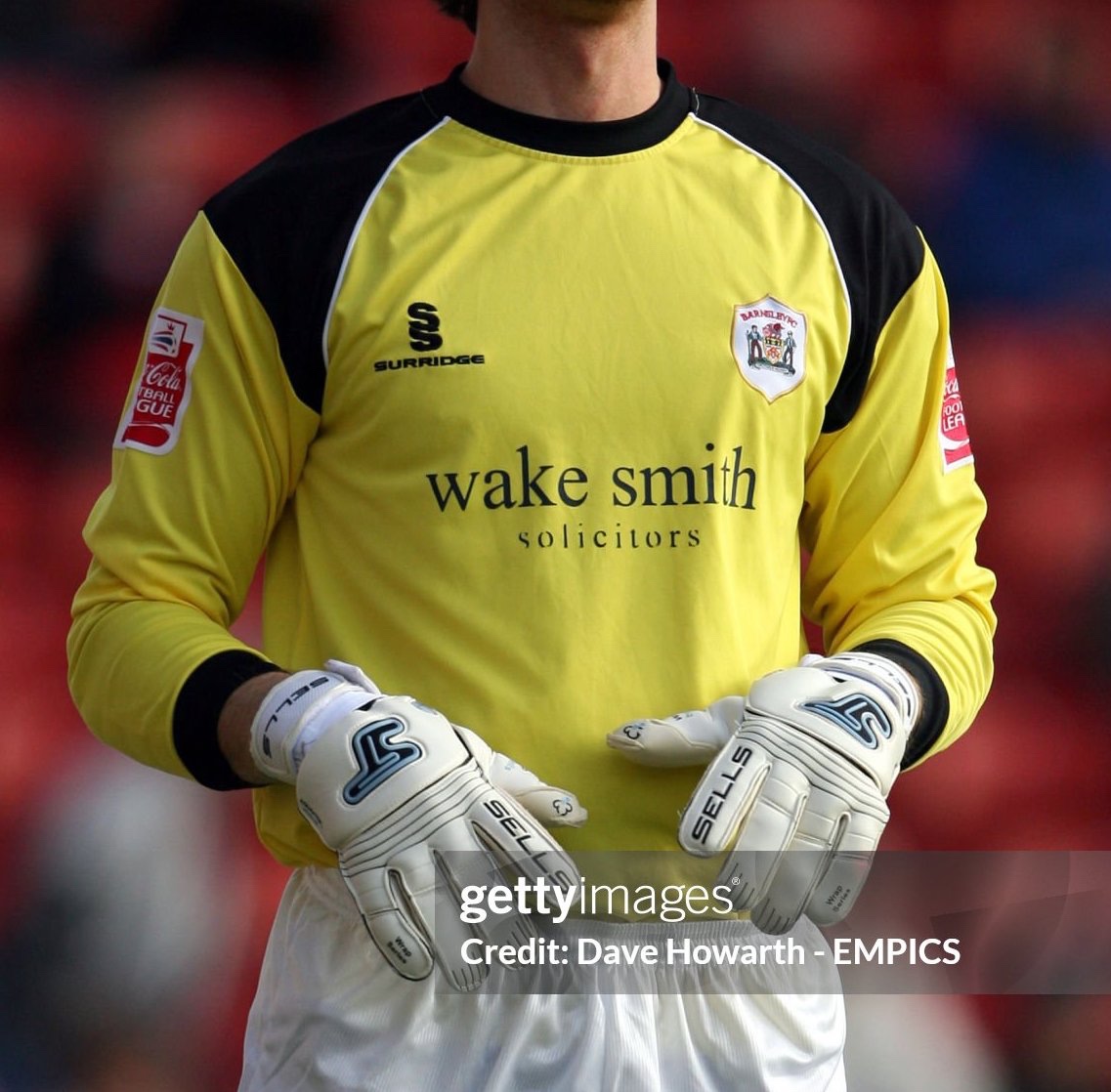 Barnsley FC 2007-08 GK 2 Kit
