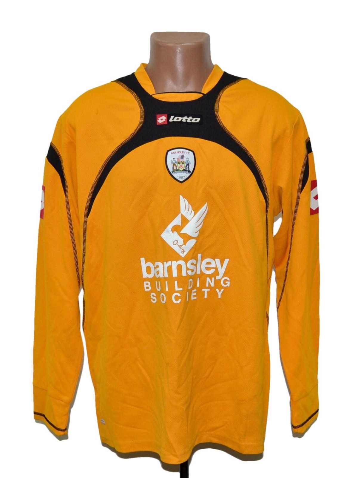 Barnsley FC 2010-11 GK 2 Kit