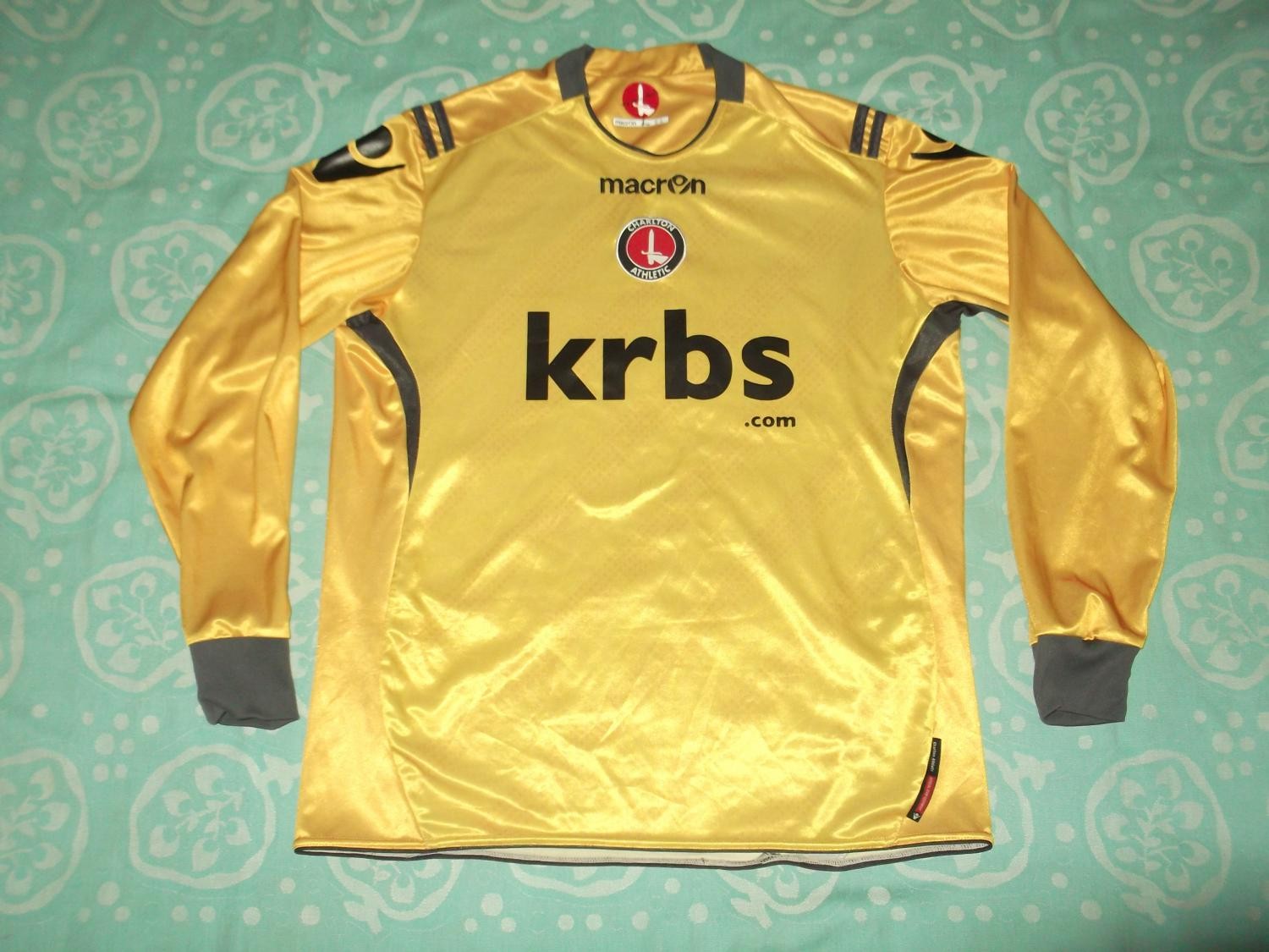 Charlton Athletic 2011-12 GK 2 Kit