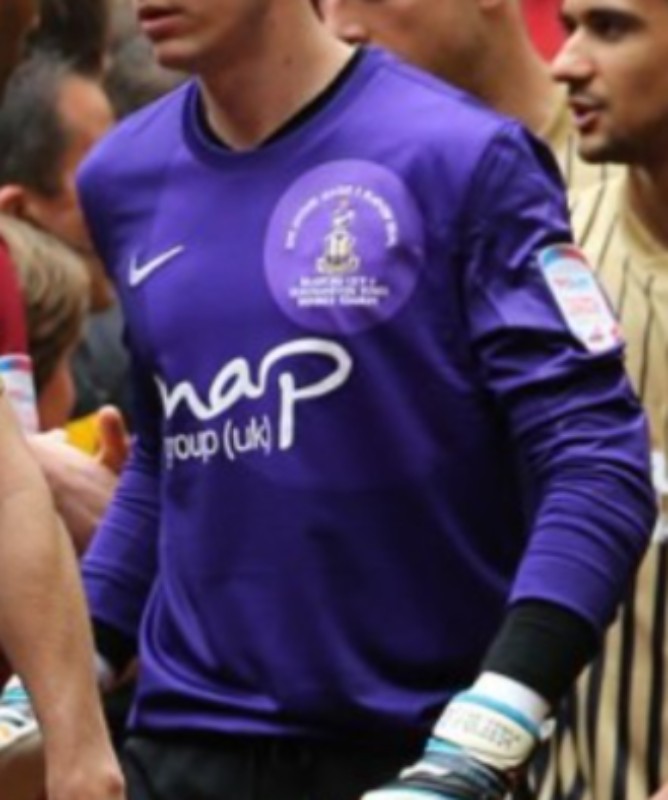 Bradford City 2012-13 EFL League Two Play-Off Final GK Kit