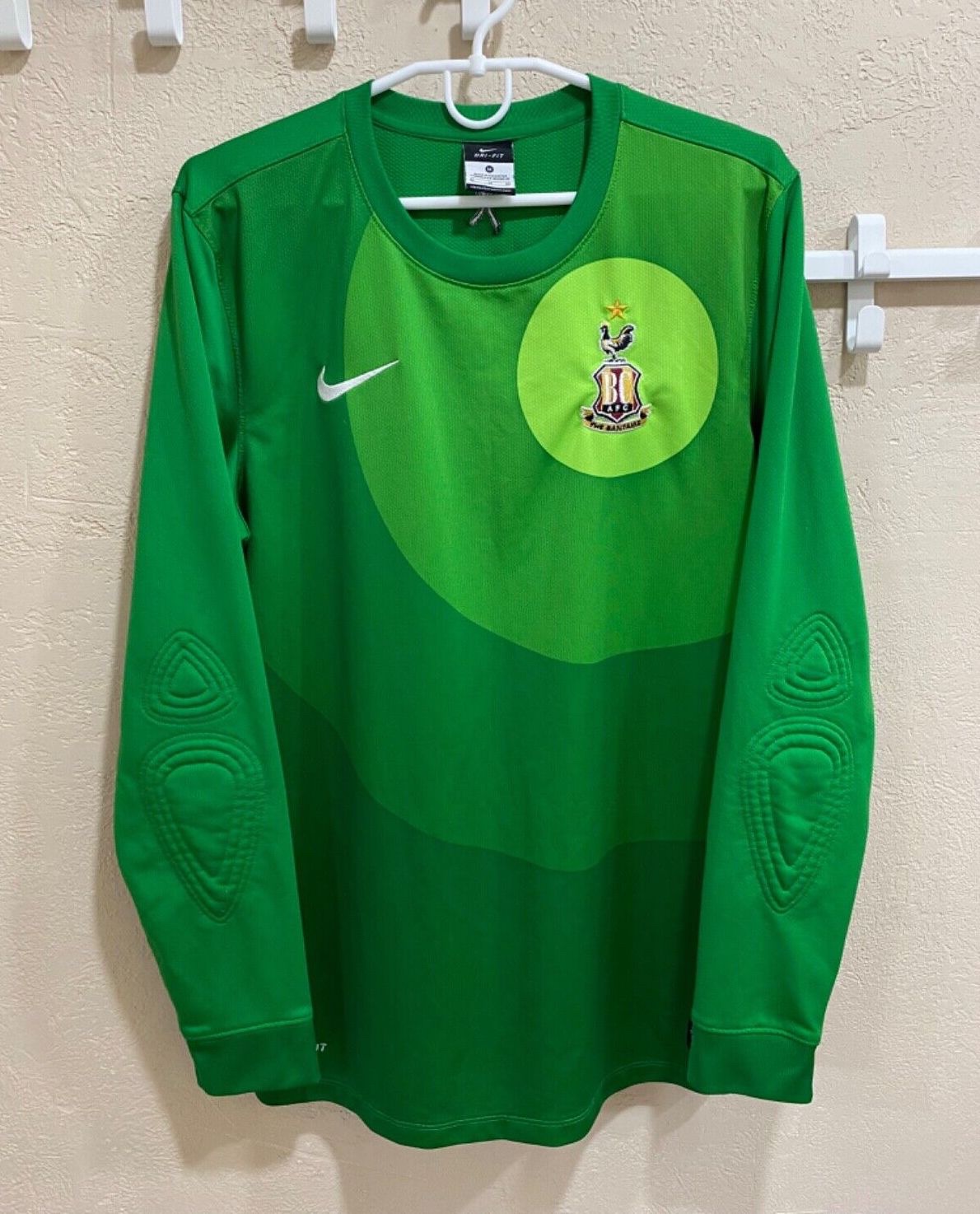 Bradford City 2013-14 GK 1 Kit