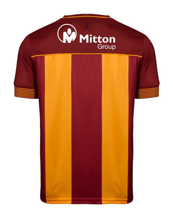 Bradford City 2017-18 Home Kit