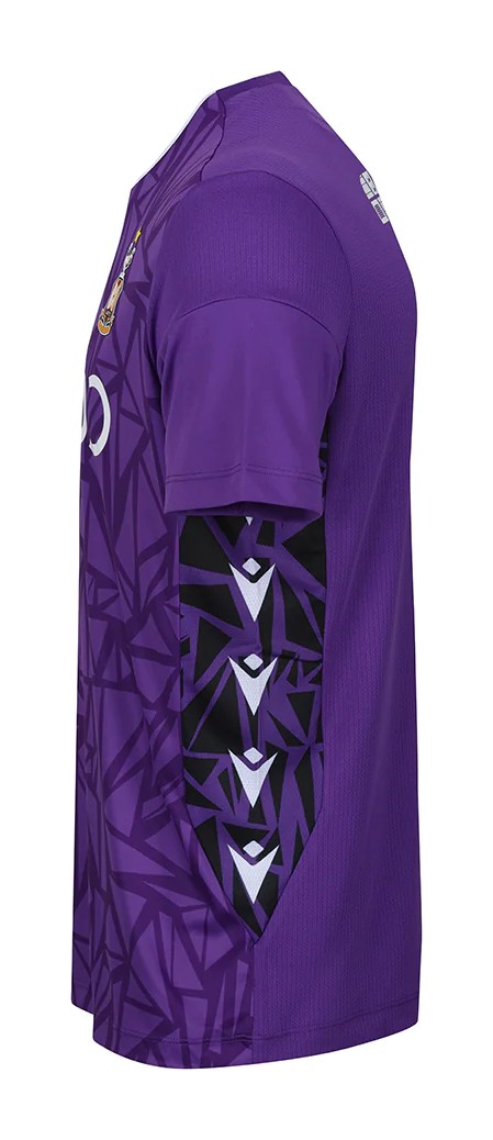 Bradford City 2023-24 GK 1 Kit