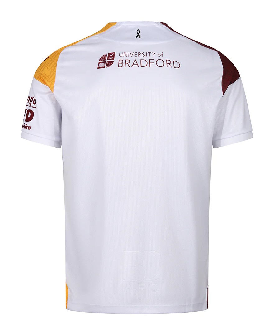 Bradford City 2024-25 Away Kit