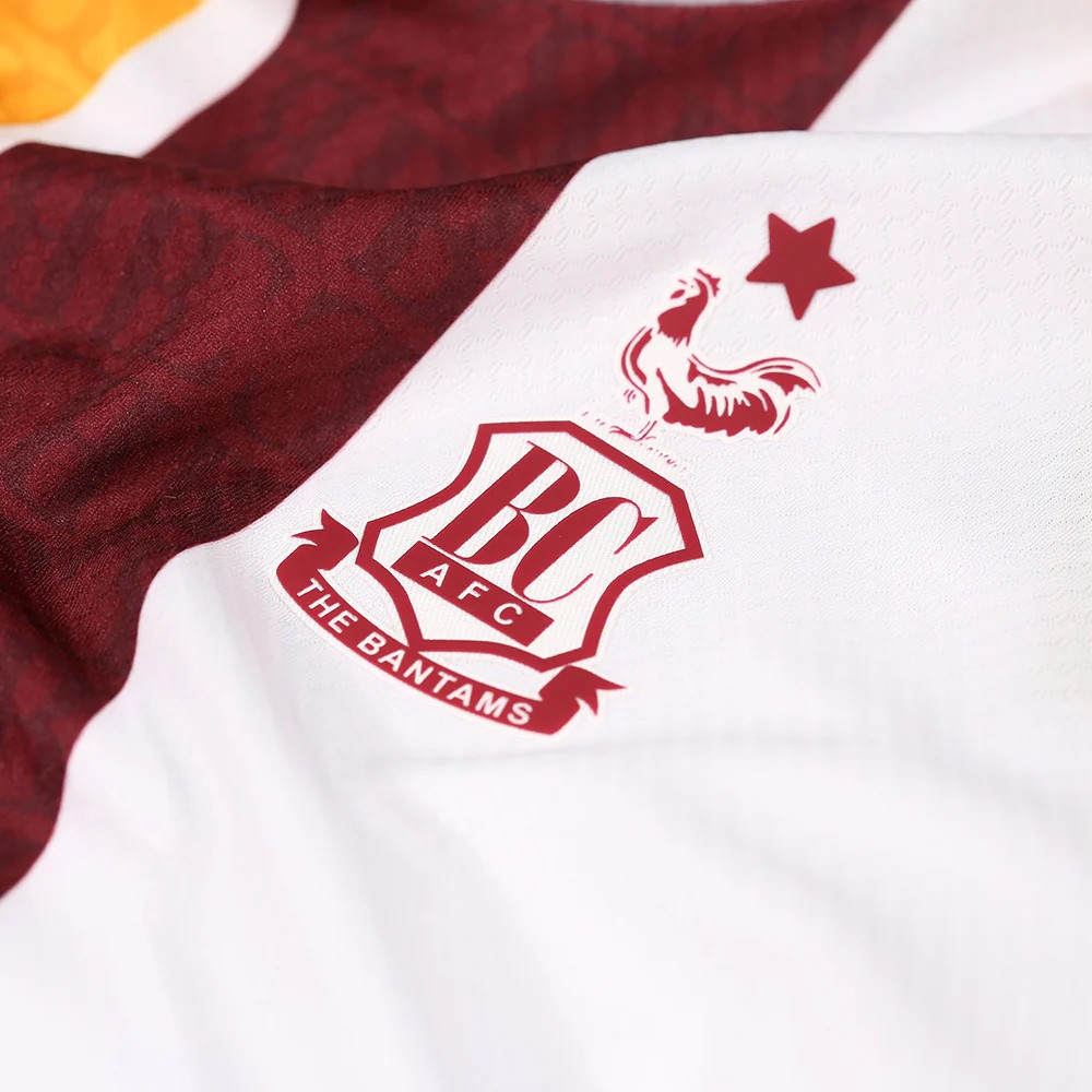Bradford City 2024-25 Away Kit