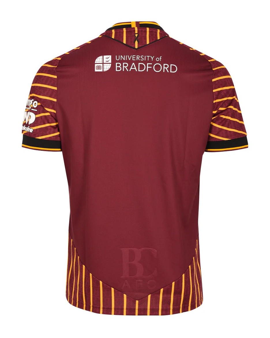 Bradford City 2025-26 Home Kit
