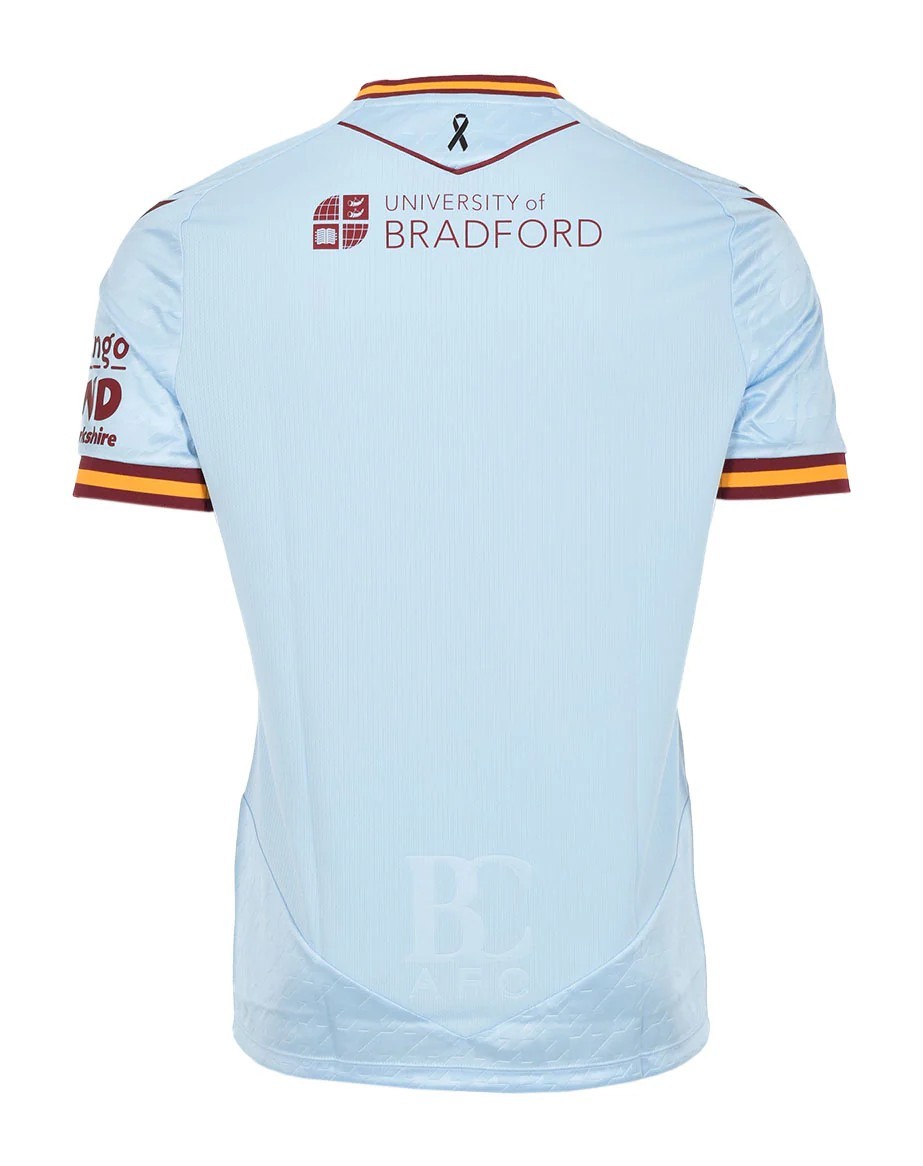 Bradford City 2025-26 Away Kit