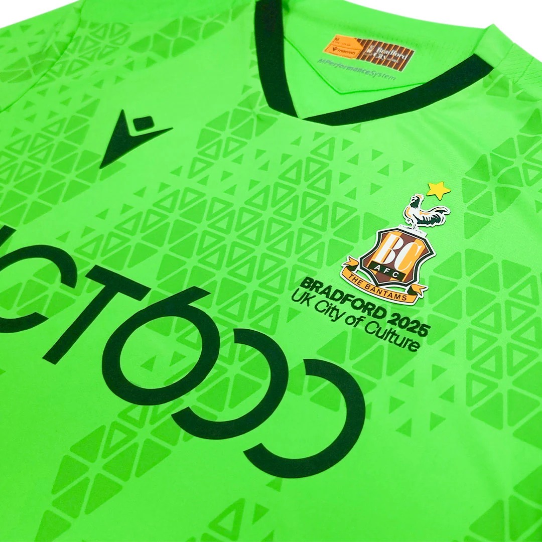 Bradford City 2025-26 GK Home Kit