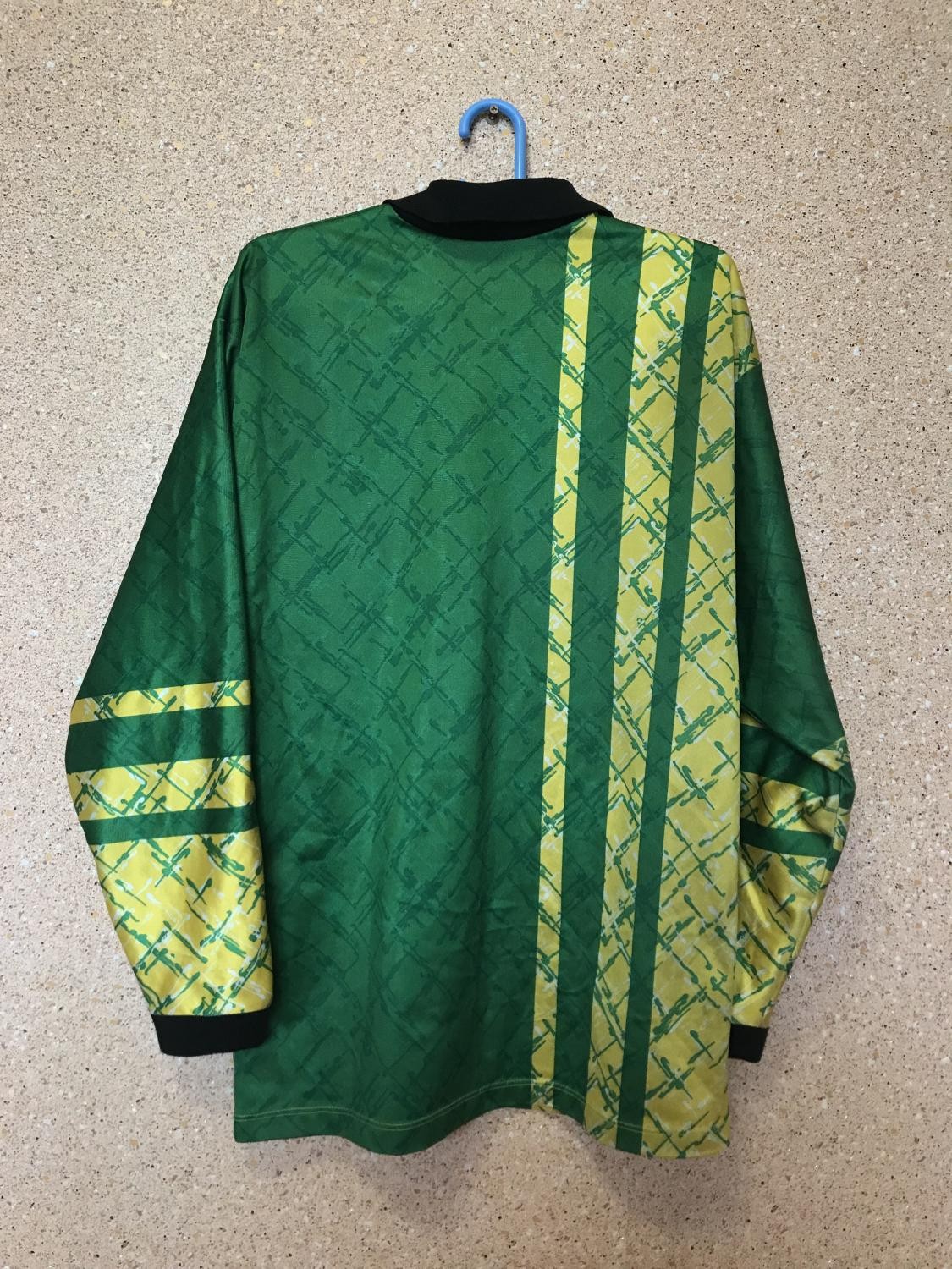 Bradford City 1996-97 GK 1 Kit