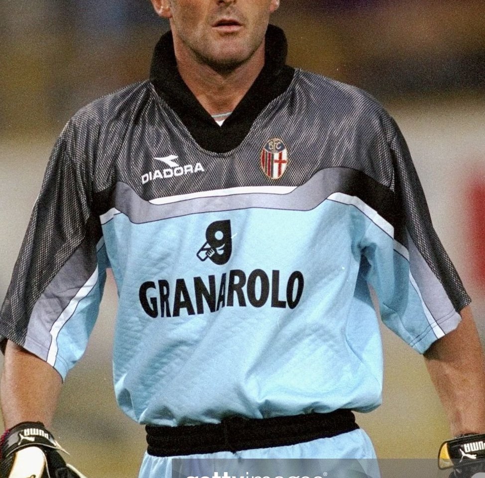 Bologna FC 1999-00 GK 3 Kit