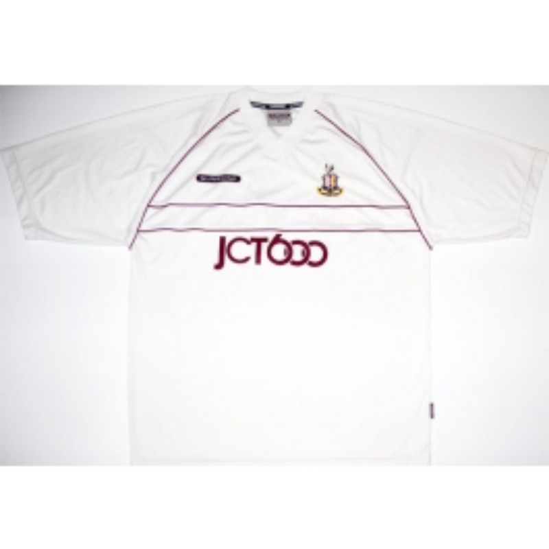 Bradford City 2004-05 Away 2 Kit