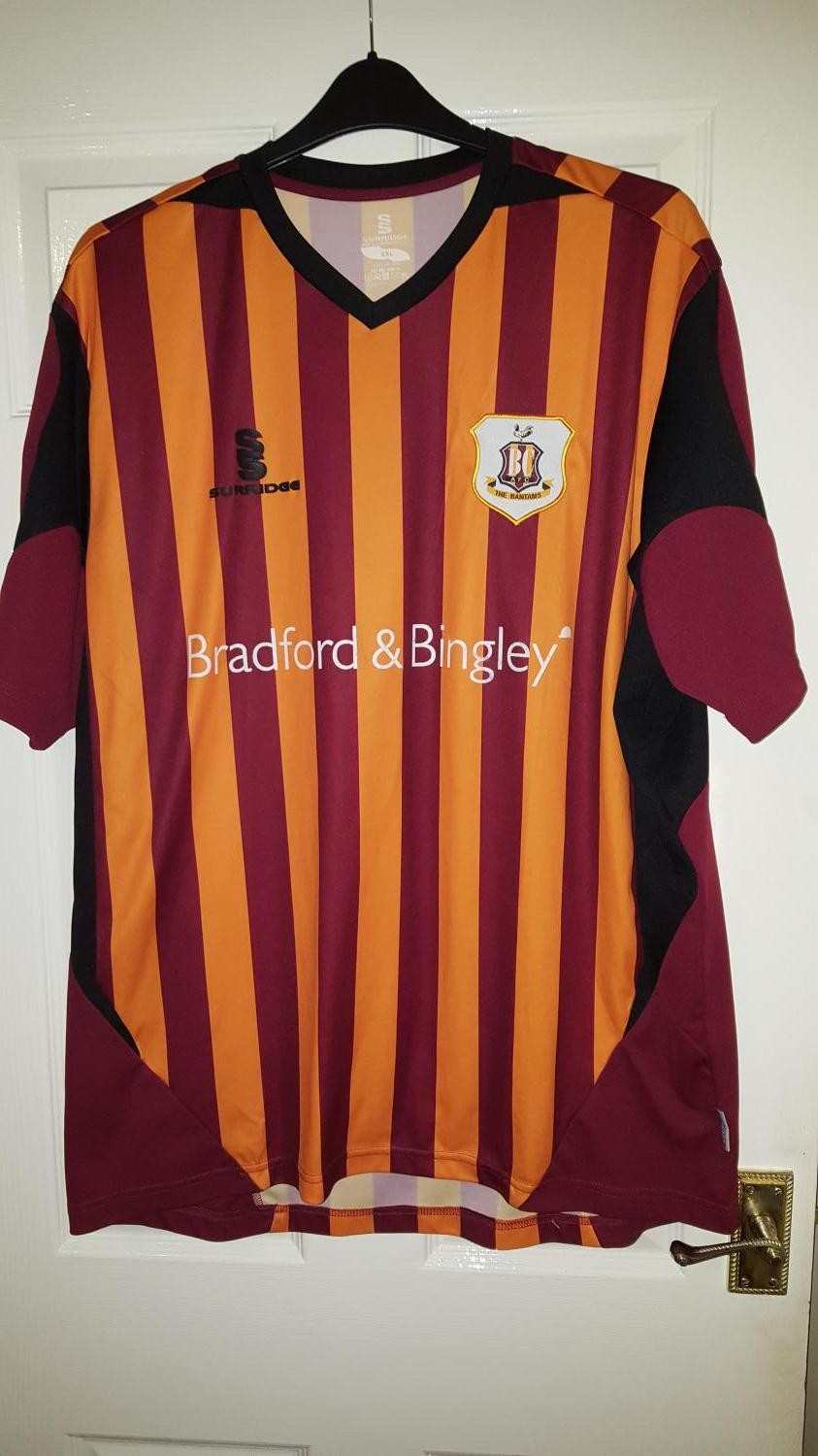 Bradford City 2008-09 Home Kit