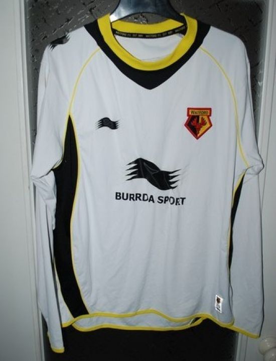 Watford FC 2011-12 Away Kit