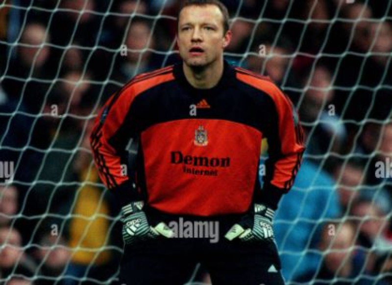 Fulham FC 1998-99 GK 2 Kit