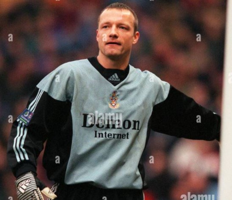 Fulham FC 1999-00 GK 2 Kit