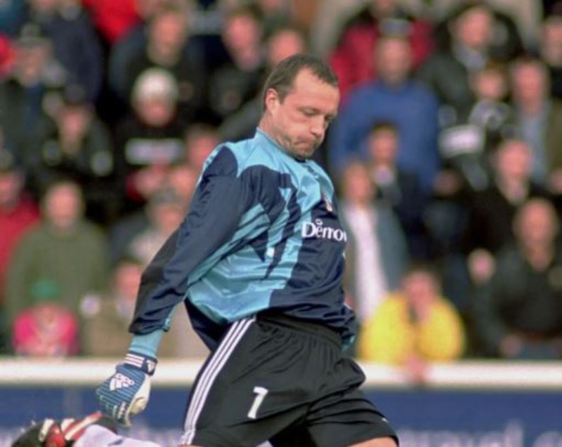 Fulham FC 2000-01 GK 2 Kit
