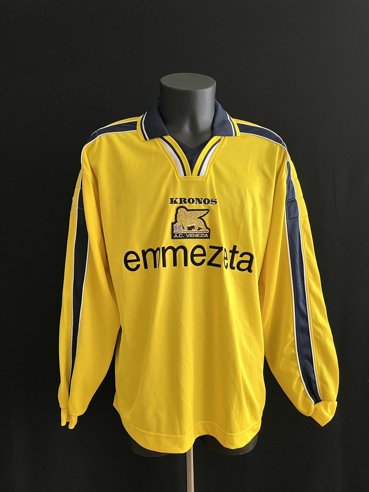 AC Venezia 1999-00 GK Away Kit