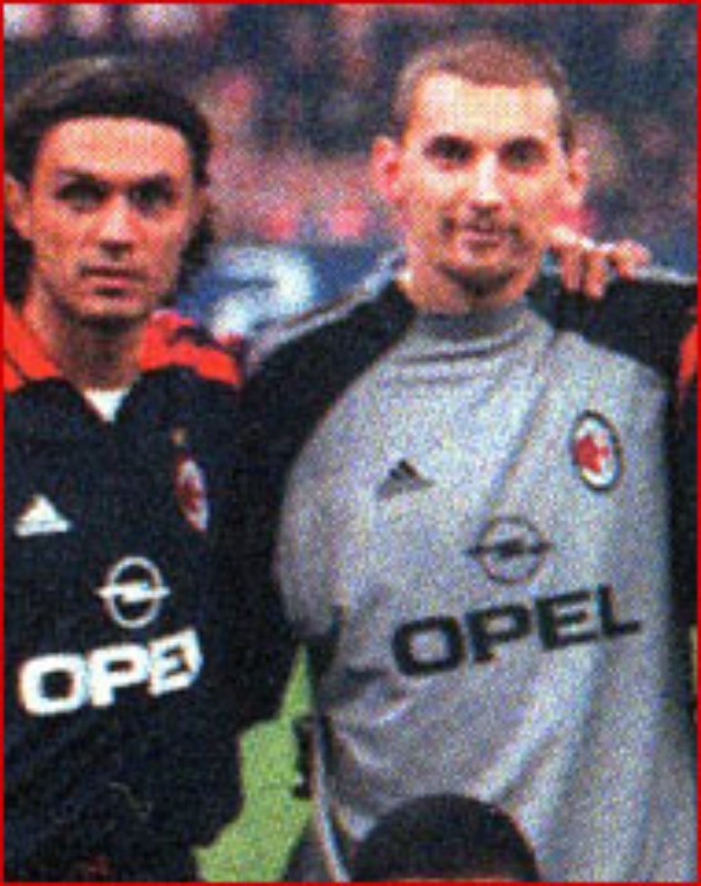 AC Milan 2000-01 GK 4 Kit
