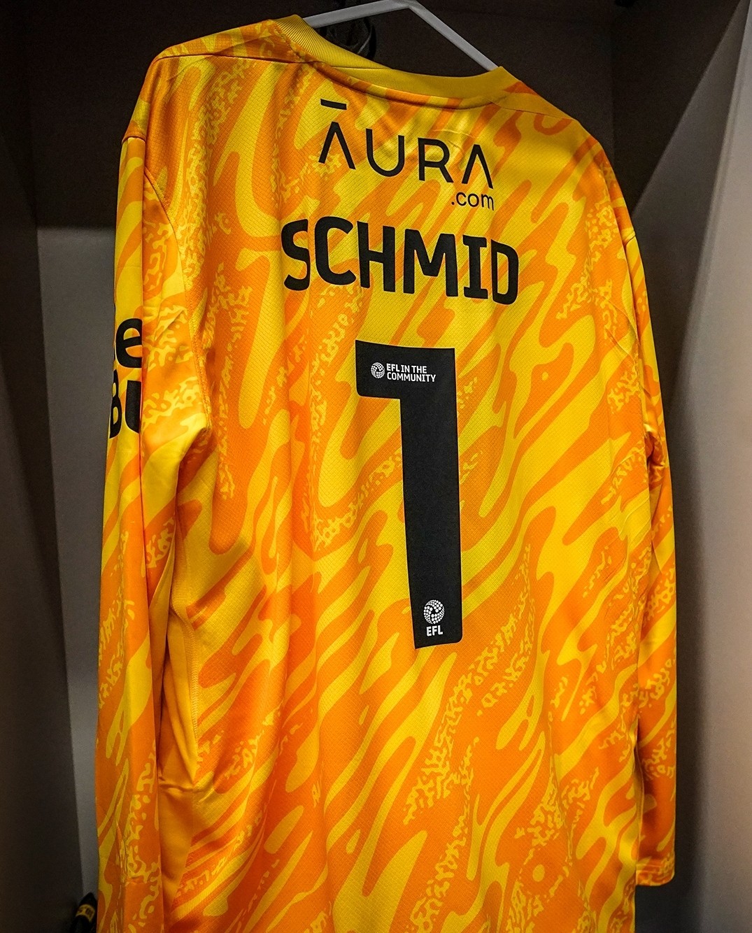 Portsmouth FC 2025-26 GK 2 Kit