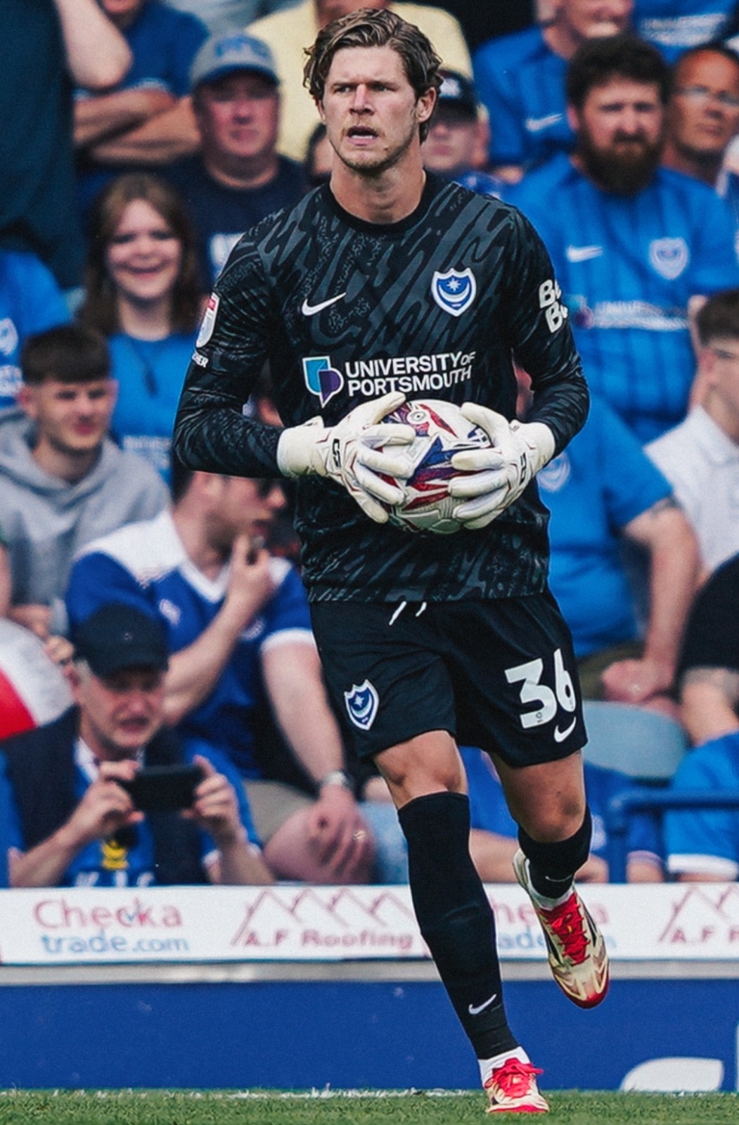 Portsmouth FC 2025-26 GK 3 Kit