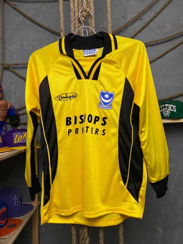 Portsmouth FC 1999-00 GK 2 Kit