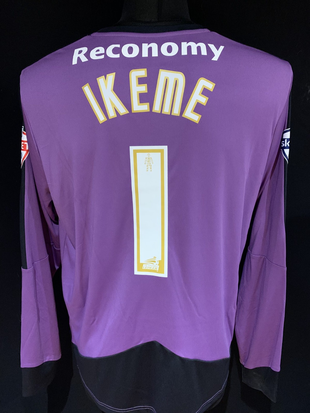 Wolverhampton Wanderers 2015-16 GK Away Kit